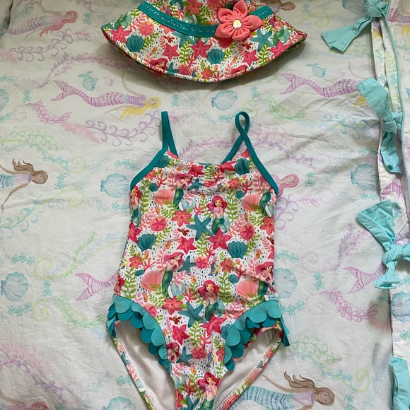 Ariel deluxe Disney Store Swimsuit - Picture 2 of 5